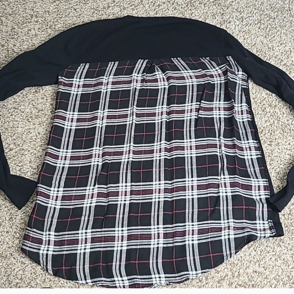 Honey Punch Mixed Material Sweater - Picture 5 of 6